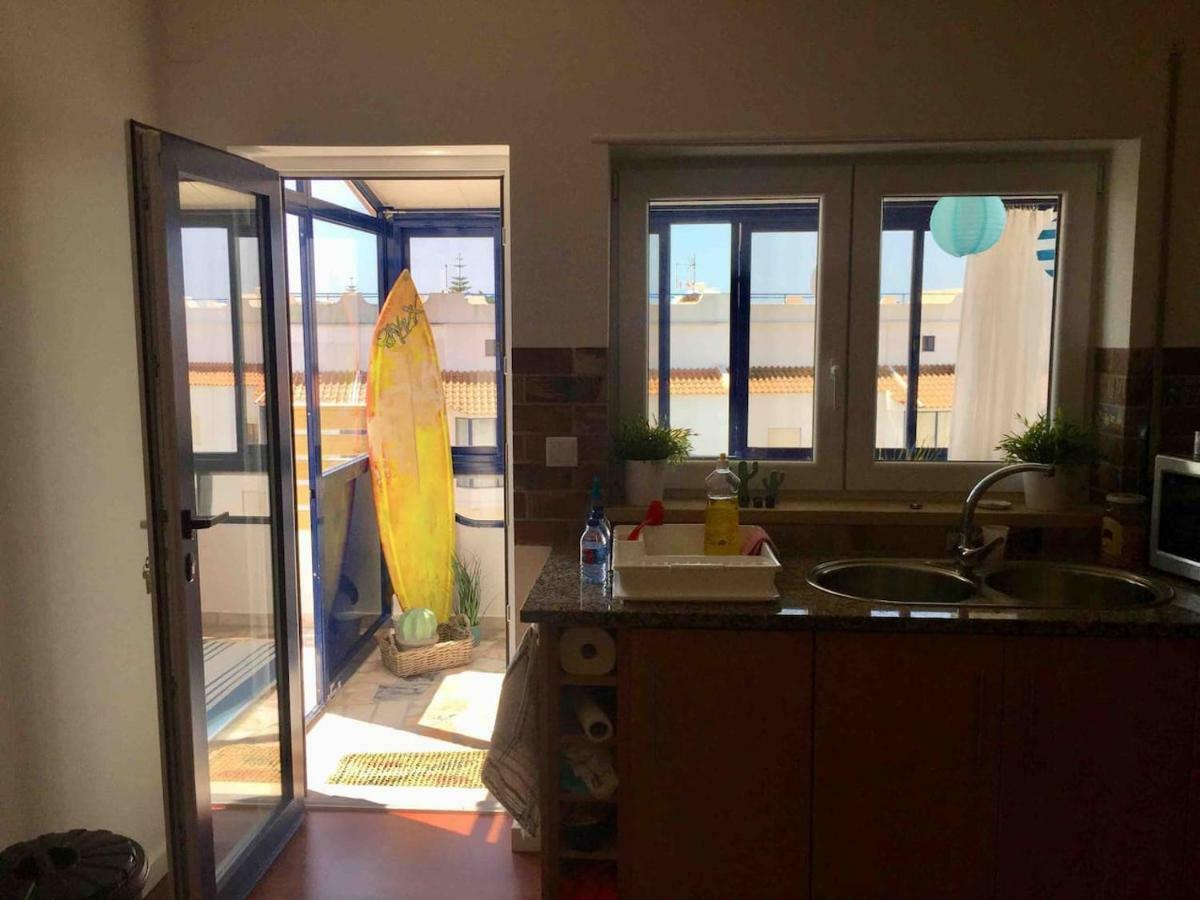 Bigboss Sharko - 400M From The Beach Peniche Exterior foto